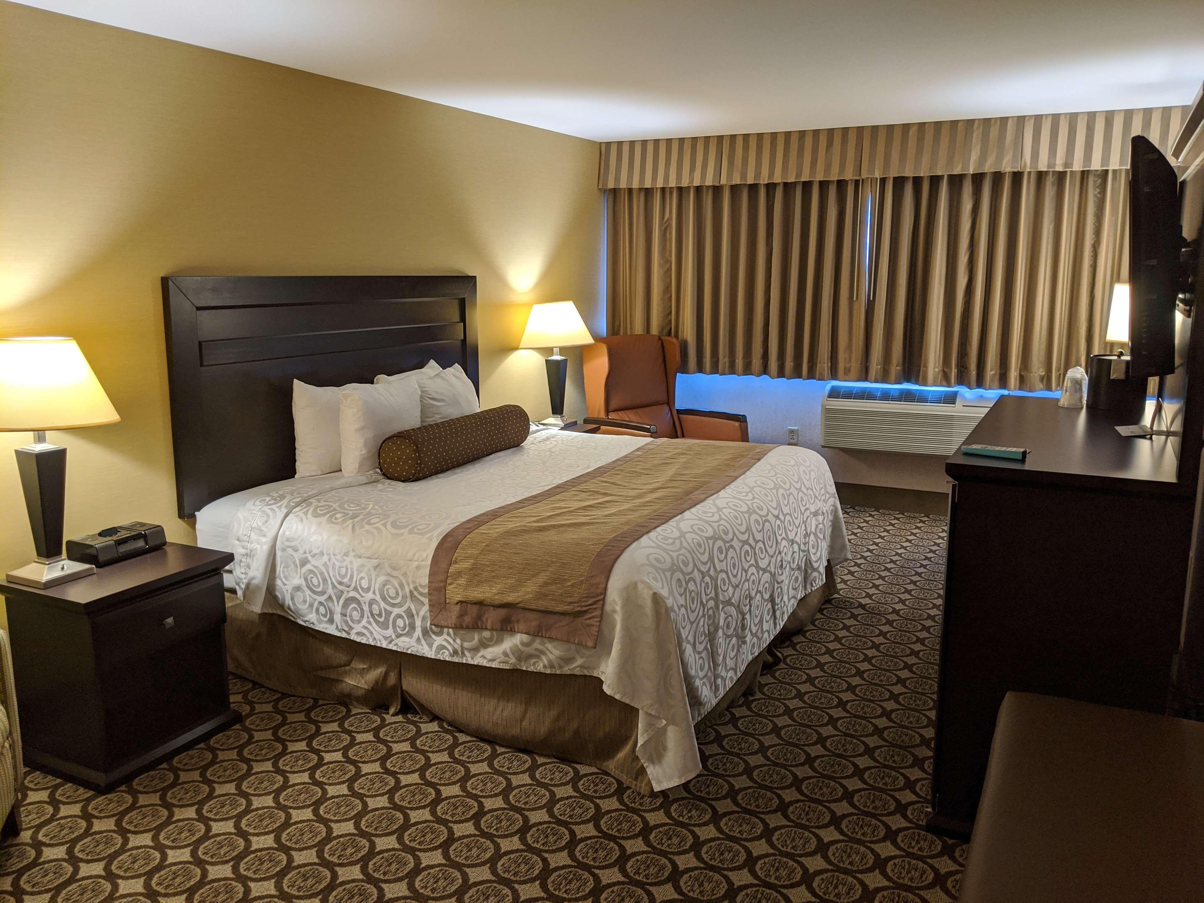 Best Western Plus Inntowner Мадисън Екстериор снимка